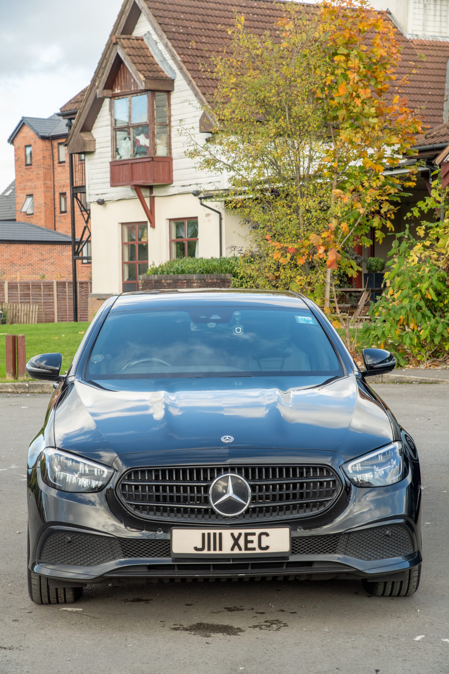 Huddersfield 1 GMH chauffeur service in Huddersfield