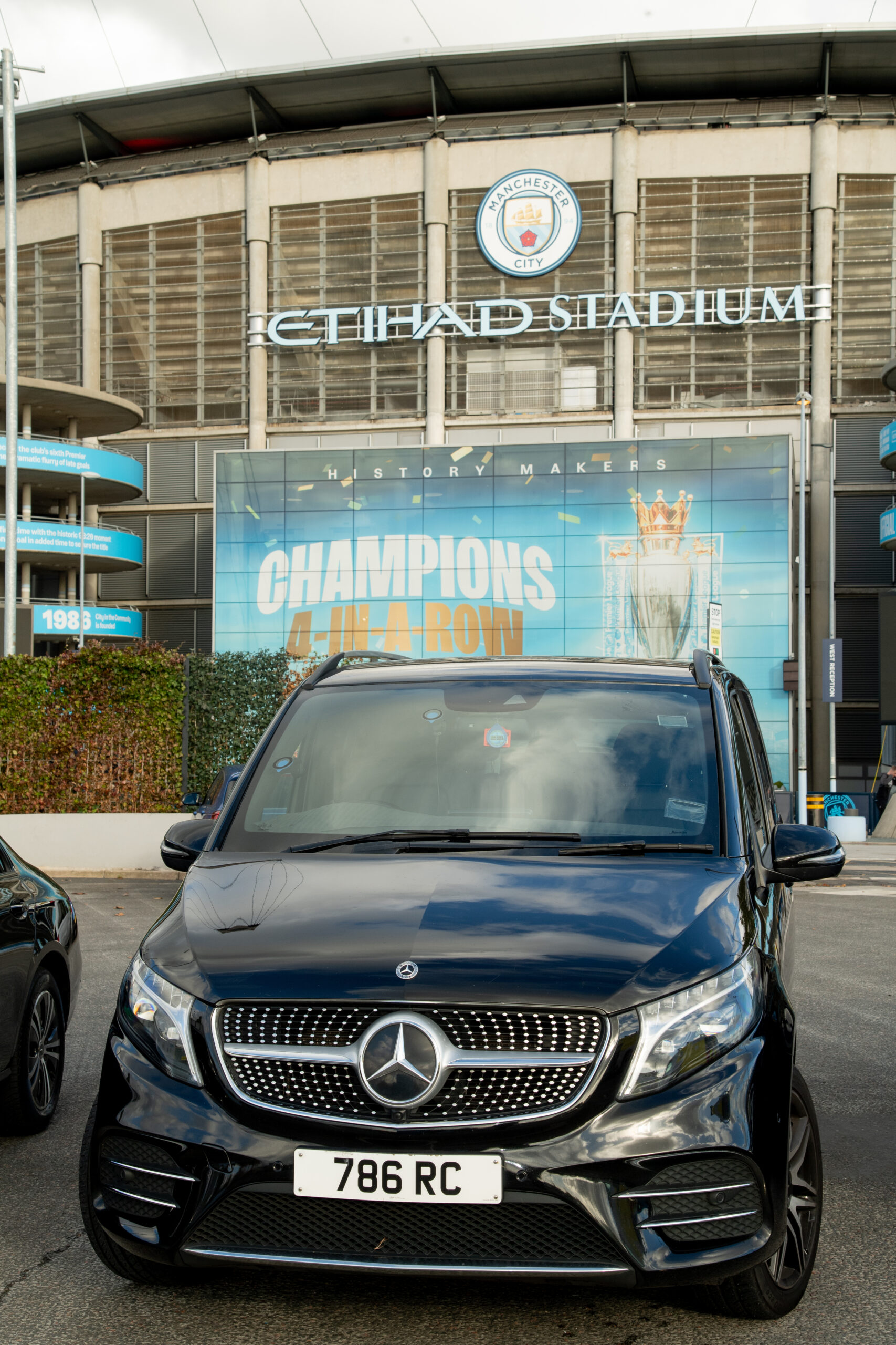 Trafford 1 GMH chauffeur service in Trafford