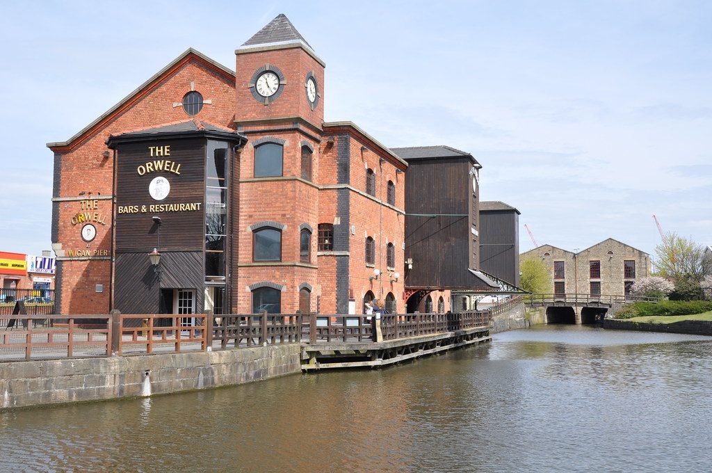 GMH chauffeur service in Wigan