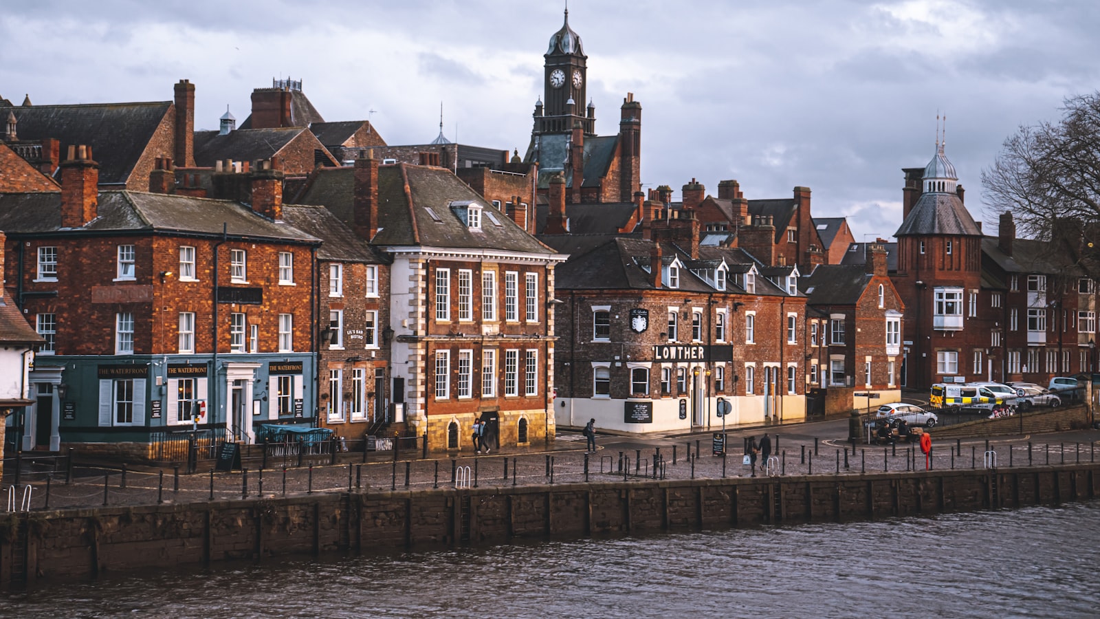 Chauffeur service in York